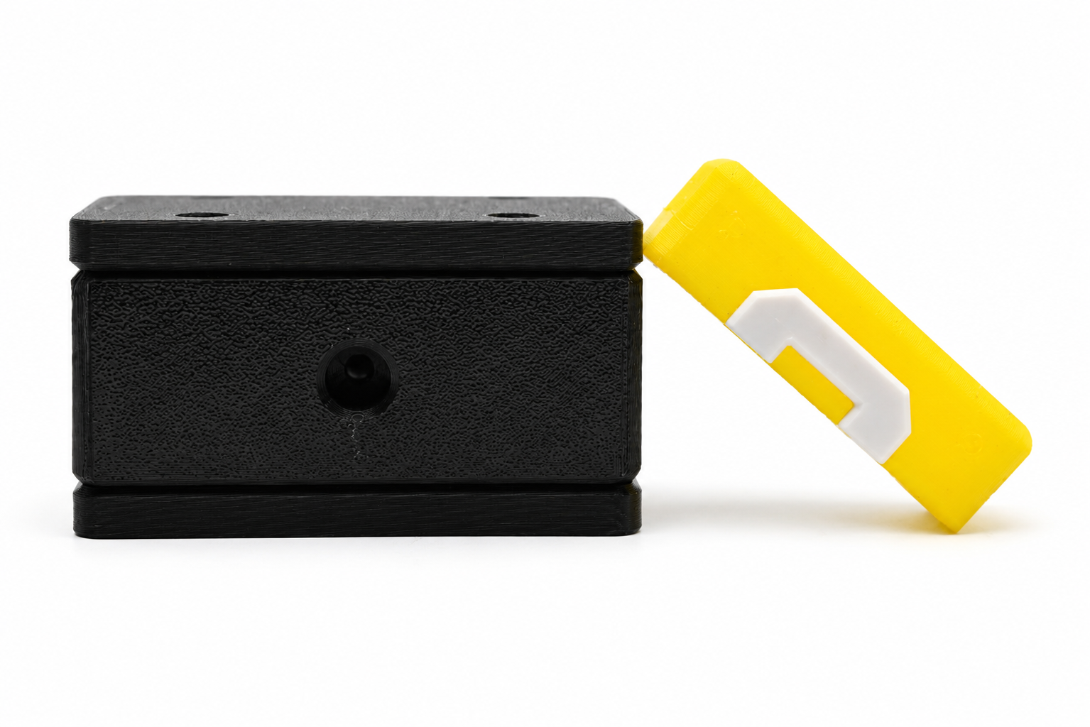 Mario Cube airpods 2 case image 5